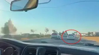 Diyarbakır trafiğinde tehlikeli anlar kameraya yansıdı