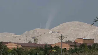 Van semalarında aniden beliren hortum ve şiddetli rüzgar paniğe yol açtı