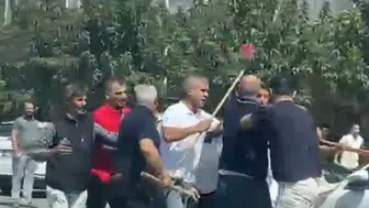 Şanlıurfa'da sokak ortasında taşlı sopalı kavga çıktı