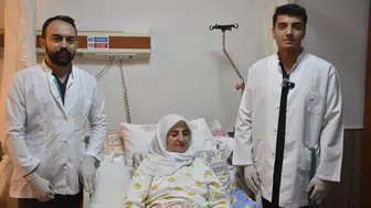 Bitlis'te bir ilk gerçekleşti ve 70 yaşındaki hasta sağlığına kavuştu