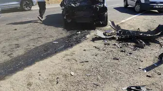 Siirt Eruh yolunda iki aracın karıştığı kazada dört kişi yaralandı