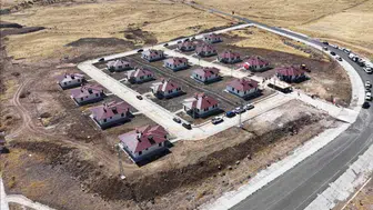 Tunceli Pertek'te 18 yeni kırsal konut hak sahiplerine ulaştı