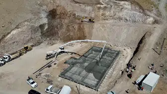 Ağrı'da okul için tepeyi tıraşladılar