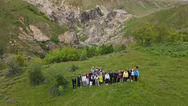 Muşlu öğrenciler Kızılağaç Kanyonu’nda doğayla buluştu