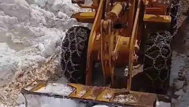 Bingöl’de Mayıs ayında kar mesaisi bitmiyor