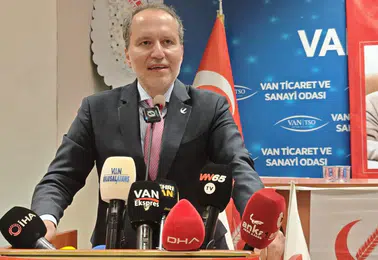 Erbakan Van'da kardeşlik vurgusu yaptı