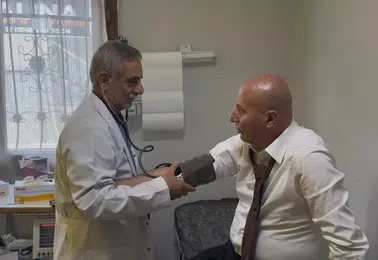 Ağrı Tutak'ta 37 yıldır şifa dağıtan doktorun ilginç yaşam tarzı
