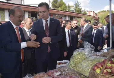 Hizan Karakovan Balı Hasadı Festivali başladı