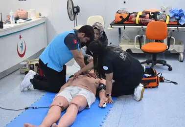 Elazığ UMKE ekipleri ileri yaşam desteği konusunda uzmanlaştı