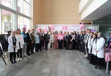 Muş Devlet Hastanesi meme kanserine karşı erken teşhis çağrısı yaptı