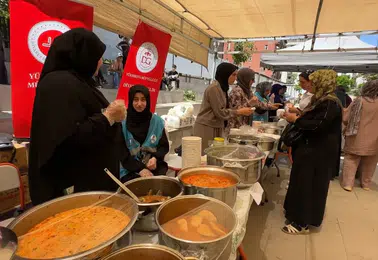 Yüksekovalı 47 hafız için ilçe halkı seferber oldu
