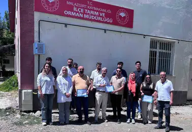 Malazgirtli Tarım Çalışanlarına Sağlık Bilinci Eğitimi Verildi