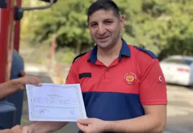 Nusaybin anız yangınında hayatını kaybeden itfaiye eri toprağa verildi