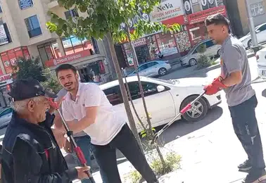 Hakkari merkezde bir eczaneye giren kertenkele itfaiye ekiplerini harekete geçirdi