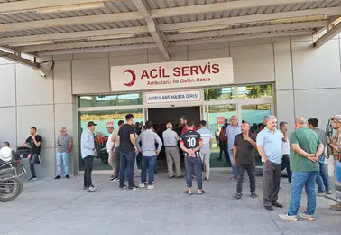 Şanlıurfa'daki düğünde havaya ateş açan maganda iki kişiyi hastanelik etti