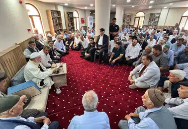 Bitlisli iki aile Siirtte düzenlenen törenle husumeti bitirdi