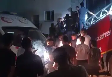 Hakkari Derecik ilçesinde itfaiye kazası sonucu bir uzman çavuş hayatını kaybetti