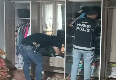 Batman narkotik ekipleri uyuşturucu satıcılarına göz açtırmıyor