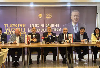 AK Parti Genel Başkan Yardımcısı Yayman Van'da terörsüz Türkiye mesajı verdi