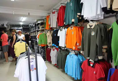 Elazığ mağazalarında okul kıyafeti telaşı başladı
