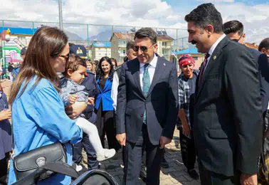 Tunceli anneleri uyuşturucuyla mücadele için bir araya geldi