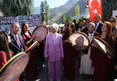 Bakan Göktaş Hakkari'de ailelerin huzuru için yeni hedeflerini açıkladı