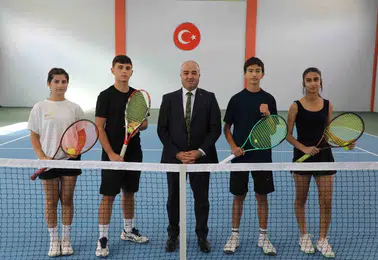 Ağrı Türkiye Tenis Ligi Doğu Anadolu Bölgesi Turnuvasına ev sahipliği yapıyor