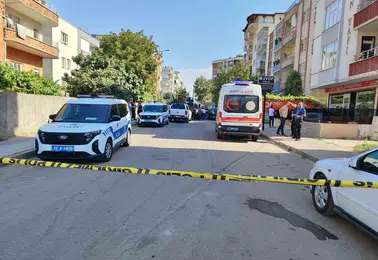Batman Şafak Mahallesinde silahlı saldırganı yakalama operasyonu sürüyor