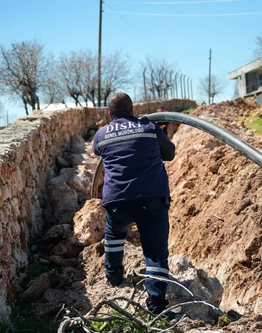 Diyarbakır'ın Kocaköy ilçesinde su çilesi bitti: Yeni şebeke hattı döşendi
