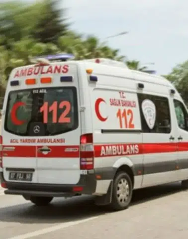 Mardin’de iş kazası: 23 yaşındaki işçi ölümle pençeleşiyor