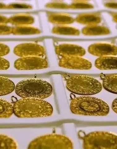 Altın uçuşta! Gram altın 7 bin TL’ye dayandı