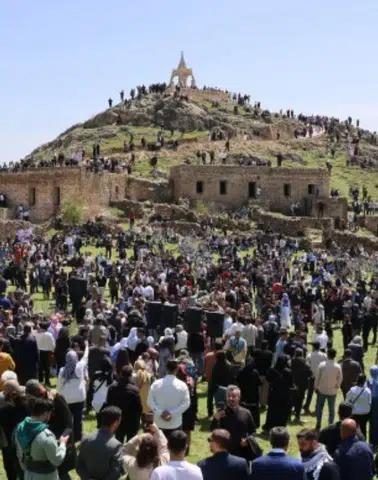 Çarşema Sor coşkusu! Binlerce kişi meydanlara akın etti