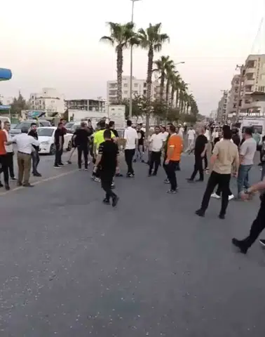 Nusaybin yolunda çıkan tartışma kavgaya dönüştü ve 2 kişi hastanelik oldu