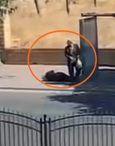 Şanlıurfa'da durakta bekleyen kadını vuran eşi cinayetten tutuklandı