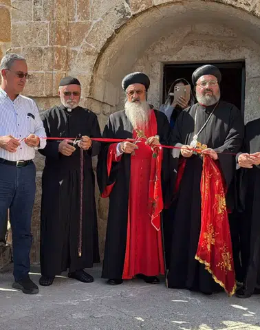 Midyat'taki 1600 yıllık tarihi kilise yarım asır sonra kapılarını açtı
