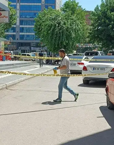 Batman merkezde çıkan tartışma kanlı bitti
