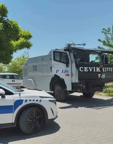 Van Erciş’te aile kavgası kanlı bitti