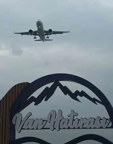 Van genelinde yağmur ve yoğun sis ulaşımı zorlaştırdı