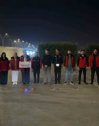 İHAKUT Van ekibinden deprem şehitleri anısına saygı uçuşu