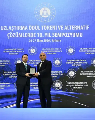 Van Cumhuriyet Başsavcısı Osman Kara’ya Uzlaştırma Başarı Ödülü