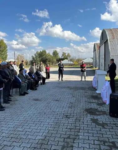 Bulanık ilçesinde çiftçilere 30 ton kırmızı mercimek tohumu desteği verildi