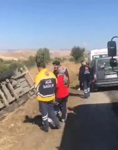 Elazığ Tunceli yolunda tır kazası bir kişi yaralandı