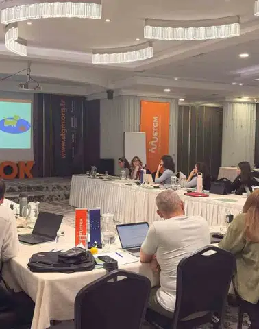 Cizre Engelliler Derneği dijital dünyada yapay zeka ile güçleniyor