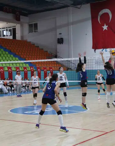 Elazığ voleybol heyecanına ev sahipliği yaptı