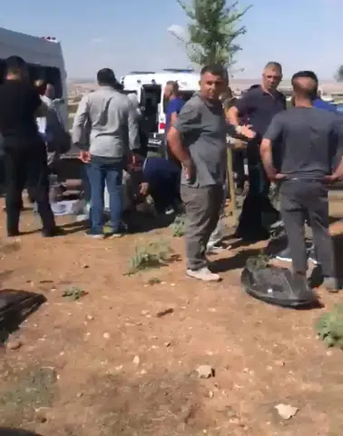 Batman çevre yolunda zincirleme kaza 15 kişiyi hastanelik etti