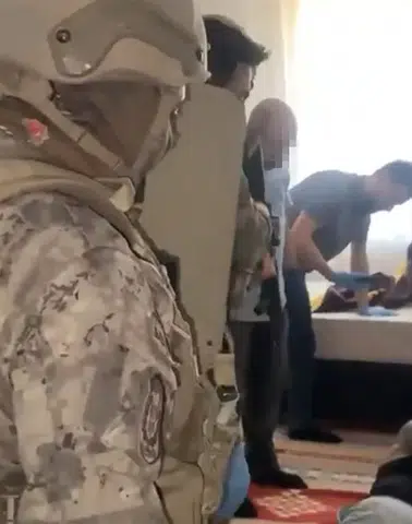 Elazığ merkezli dört ilde iş yeri kurşunlama operasyonu