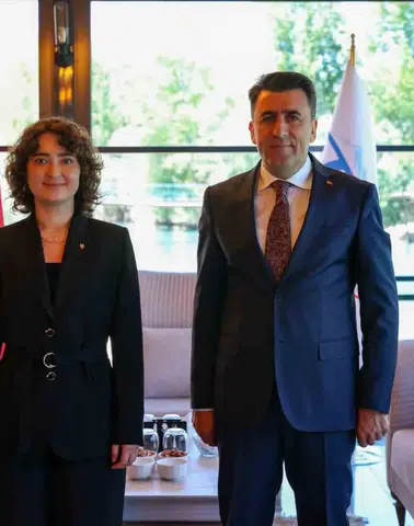 Tunceli Vali Yardımcılığı koltuğuna Dilara Şenoğlu oturdu
