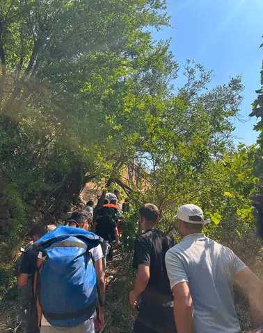 Şırnak kırsalında ağaçtan düşen kişi için ekipler seferber oldu