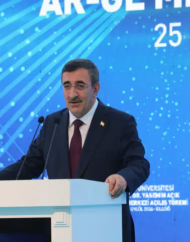 Elazığ'da yeni AR-GE merkezi bilim dünyasına kapılarını açtı