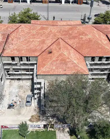 Elazığ'ın tarihi öğretmenevi eğitim müzesi ve kütüphane olarak yeniden doğuyor